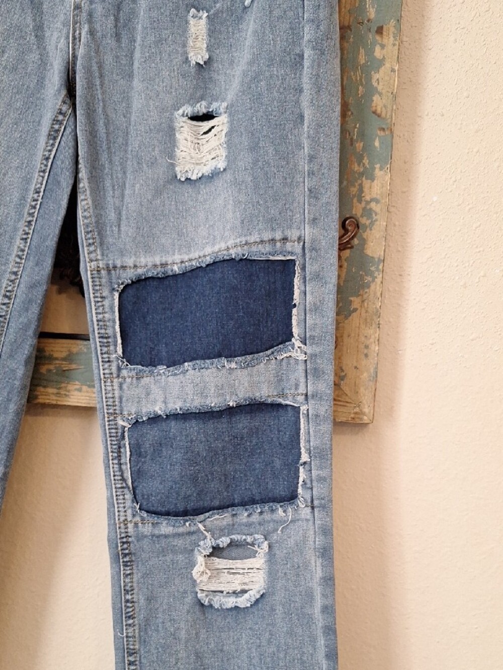 Blue Patchwork Boyfriend Jeans with Dark Denim Accents. Size XS - Picture 3 of 9